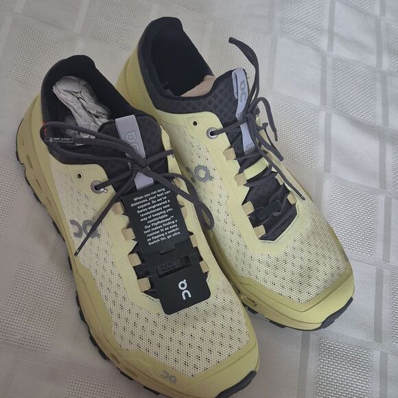 On Running Cloudultra Lemon and Charcoal Athletic Shoes - Picture 2 of 16